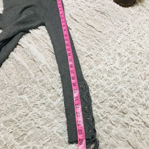 Hooked Up heather gray top women Grey laced up long sleeve rib sweater size M - Picture 7 of 8